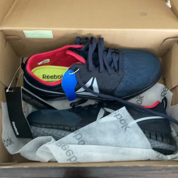 Reebok RB4250 Size 10 Men’s - Picture 2 of 5